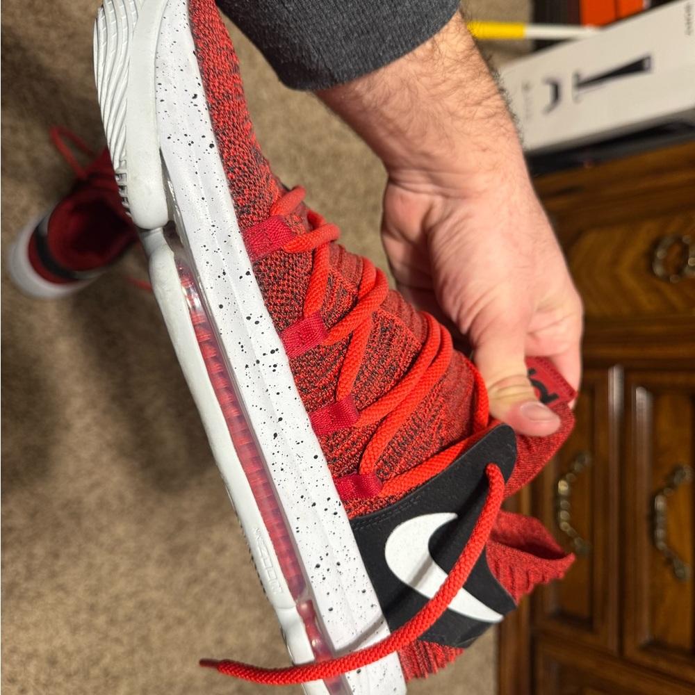 KD 10 Red velvet